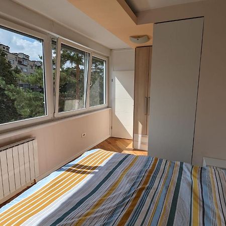 Modern And Cozy Apartment, Excellent Location, Near Sarajevo City Center, 60M2 Exterior photo